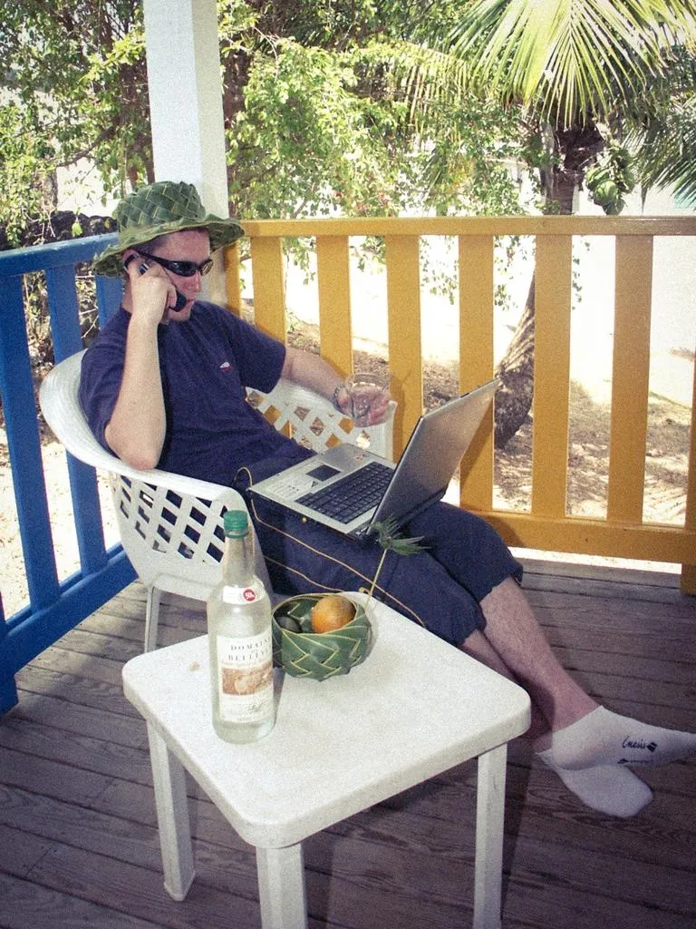 Me abusing of remote work (2005)